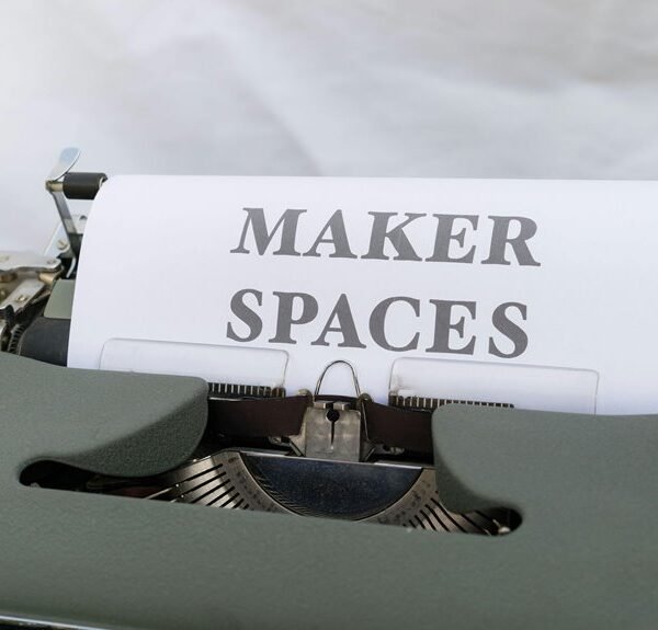 Creative Digital Hub 638363811 Online Suite