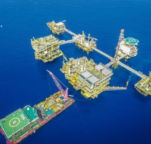 Creative Web Engine 969247582 Online Platform